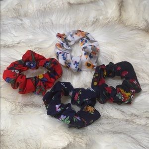 Floral Set of 4 Hair Scrunchies